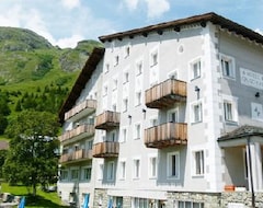 Hotelli Hotel Grischuna Bivio (Bivio, Sveitsi)
