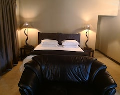 Hotel Touch Of Africa Lodge (Lanseria, South Africa)