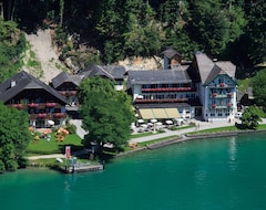 Hotel & Gasthof Furberg (St. Gilgen, Avusturya)