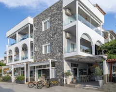 Aparthotel Villa Maria (Toroni, Grecia)