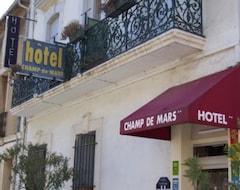 Khách sạn Champ de Mars (Béziers, Pháp)