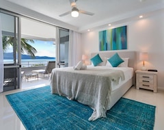 Toàn bộ căn nhà/căn hộ Fully Renovated Frangipani Beach Front Apartments (Đảo Hamilton, Úc)