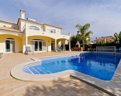 Hotel 4 Bed Villa With Private Pool In Varandas Do Lago (Almancil, Portugal)
