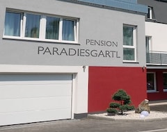 Nhà trọ Fruhstuckspension Paradiesgartl (Amstetten, Áo)