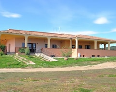 Casa rural Agriturismo Orvile (Posada, İtalya)