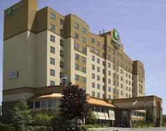 Holiday Inn & Suites Ottawa Kanata, an IHG Hotel (Kanata, Canada)