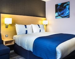 Holiday Inn Express Manchester Airport, An Ihg Hotel (Manchester, United Kingdom)