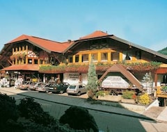 Kurparkhotel Faisst (Bad Peterstal-Griesbach, Germany)