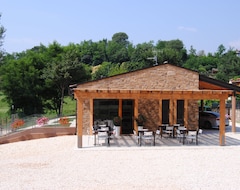 Casa rural Agriturismo Terra E Lago D'Iseo Franciacorta (Paratico, Ý)