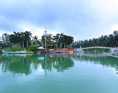 Resort/Odmaralište Mirasol Resort (Daman, Indija)