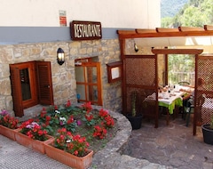 Khách sạn Hotel Badain (Tella-Sin, Tây Ban Nha)