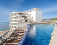 Sesimbra Oceanfront Hotel (Sesimbra, Portekiz)