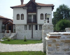 Park-hotel Makenzen (Melnik, Bulgaria)