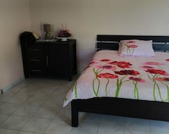 Hotel Room For Tourism (Baie-Mahault, French Antilles)