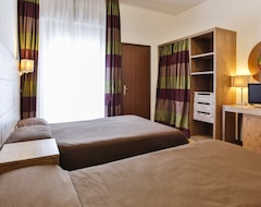 Khách sạn Hotel Avana Mare (Rimini, Ý)