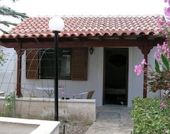 Otel Glyfada Village (Pythagorion, Yunanistan)