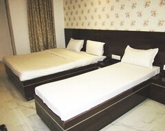 Khách sạn OYO 10277 Hotel Delux Golden (Ajmer, Ấn Độ)