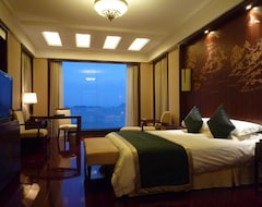 Hotel Warm Island (Chun'an, China)