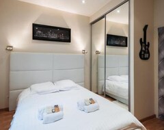 Entire House / Apartment Les Apparts A Albert - Authentique Et Unique (Lyon, France)