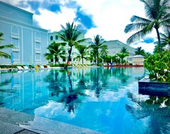 Hotelli Golden Dragon Hotel (Phu Loc, Vietnam)