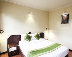 Hotel Treebo Trend Royal Inn (Mysore, India)