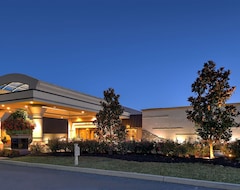 Otel Eden Resort & Suites (Lancaster, ABD)