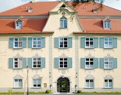 Hotel Schloss Neutrauchburg (Isny, Germany)