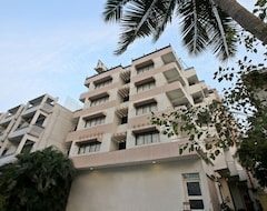 Hotel Hospice (Surat, Indija)