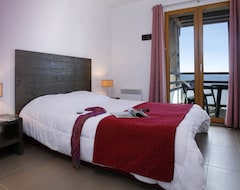 Hotel https://www.picdelours.fr/index.php/en/ (Font-Romeu-Odeillo-Via, France)