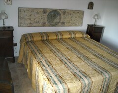 Bed & Breakfast Cascinale La Mimosa (Cupramontana, Ý)