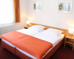 Khách sạn Hotel Garni Kluth (Bonn, Đức)