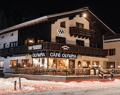 Khách sạn Hotel Olympia (Lech am Arlberg, Áo)