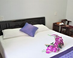 Hotel Purple Garden Homestay (Hoi An, Vietnam)