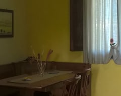 Koko talo/asunto Appartamenti Albarosa by Holiday World (Sigillo, Italia)