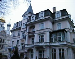 Hotelli Hotel ELIŠKA (Karlovy Vary, Tsekin tasavalta)