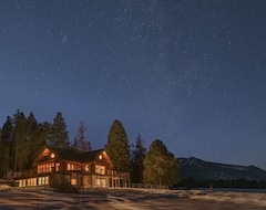 Entire House / Apartment Good Bear Ranch House Retreat. Host A Family Reunion Or A Refreshing Retreat (Baker City, USA)
