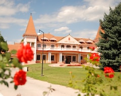 Hotel Vila Majur (Subotica, Serbia)