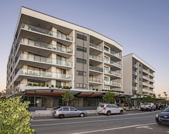 Căn hộ có phục vụ Hedge Apartments By Cllix (Buddina, Úc)