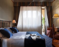 Hotel Benaco (Desenzano del Garda, Italy)