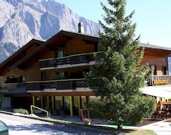 Khách sạn Hostellerie De Lardève (Chamoson, Thụy Sỹ)