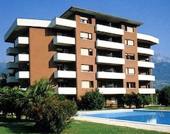 Khách sạn Residence Monica (Riva del Garda, Ý)