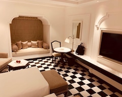 Khách sạn Aurika, Udaipur - Luxury By Lemon Tree Hotels (Udaipur, Ấn Độ)