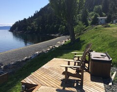 Hele huset/lejligheden Waterfront Cabin Home With Spectacular View! ( Seasonal Solar Pool) (Eastsound, USA)