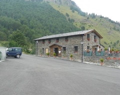 Otel Parador de Canolich (Sant Julià de Lòria, Andorra)