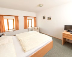 Guesthouse Pension Poschmühle (Traunreut, Germany)
