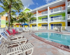Pierview Hotel & Suites (Fort Myers Beach, USA)