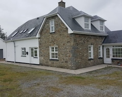 Tüm Ev/Apart Daire Immaculate 6-bed House In Glin, Co Limericl (Glin, İrlanda)
