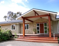 Khách sạn Kauri Point Boutique Lodge (Taupo, New Zealand)