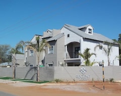Khách sạn Regent Lodge (Gaborone, Botswana)