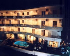 Hotel Cariatis (Nea Kalikratija, Grčka)